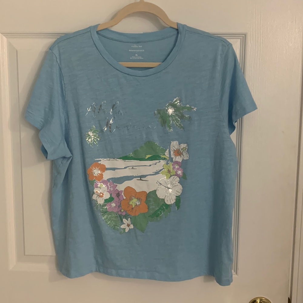 Banana Republic Tee